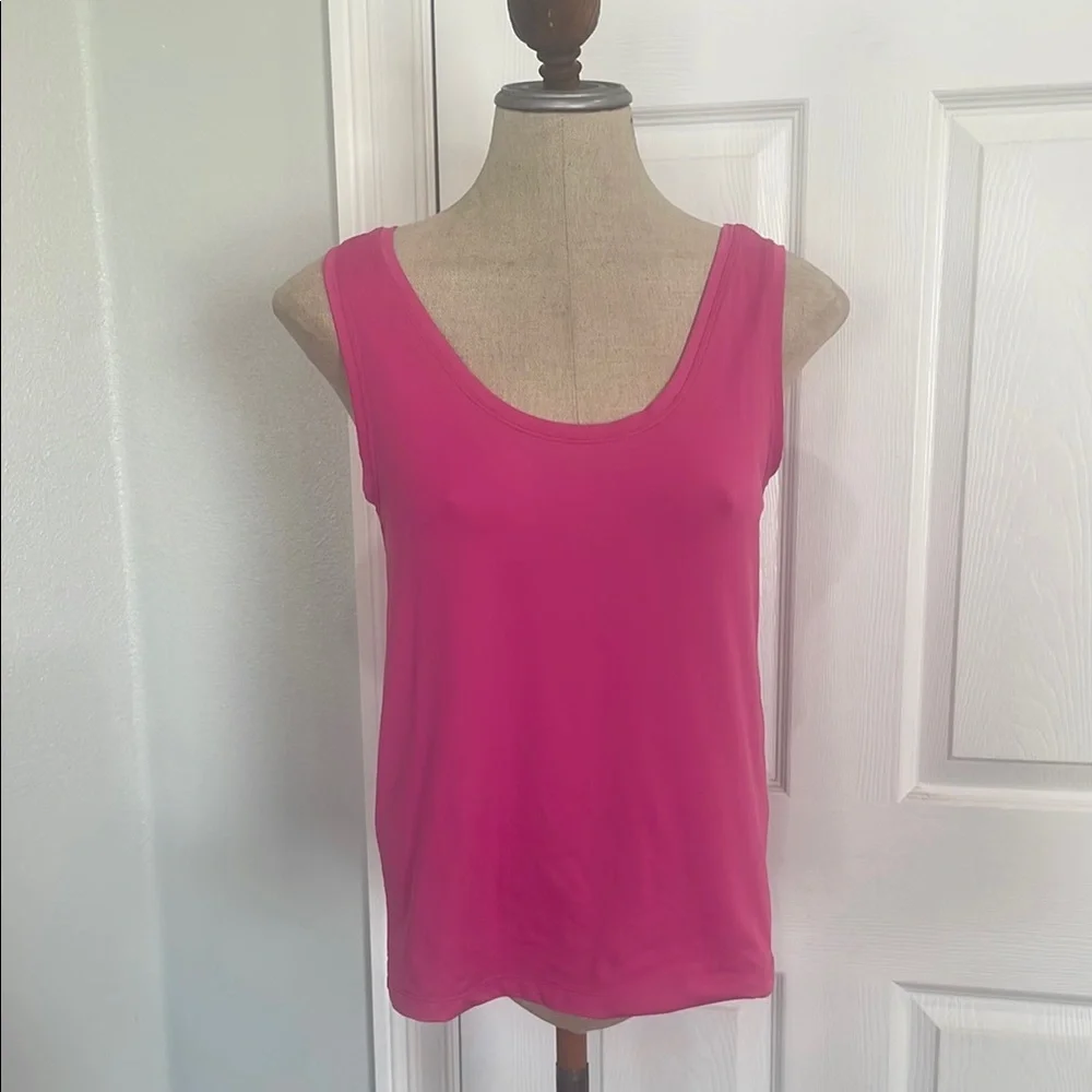 Nue options Pink Sleeveless pullover tank Top nylon stretch scoop neck women’s M